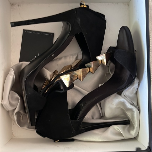 Giuseppe Zanotti heels - Picture 3 of 3